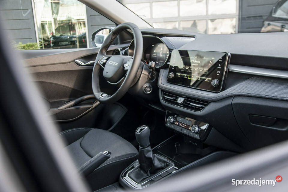 koda Fabia Essence 10 MPI 80 Dostępna ręki IV