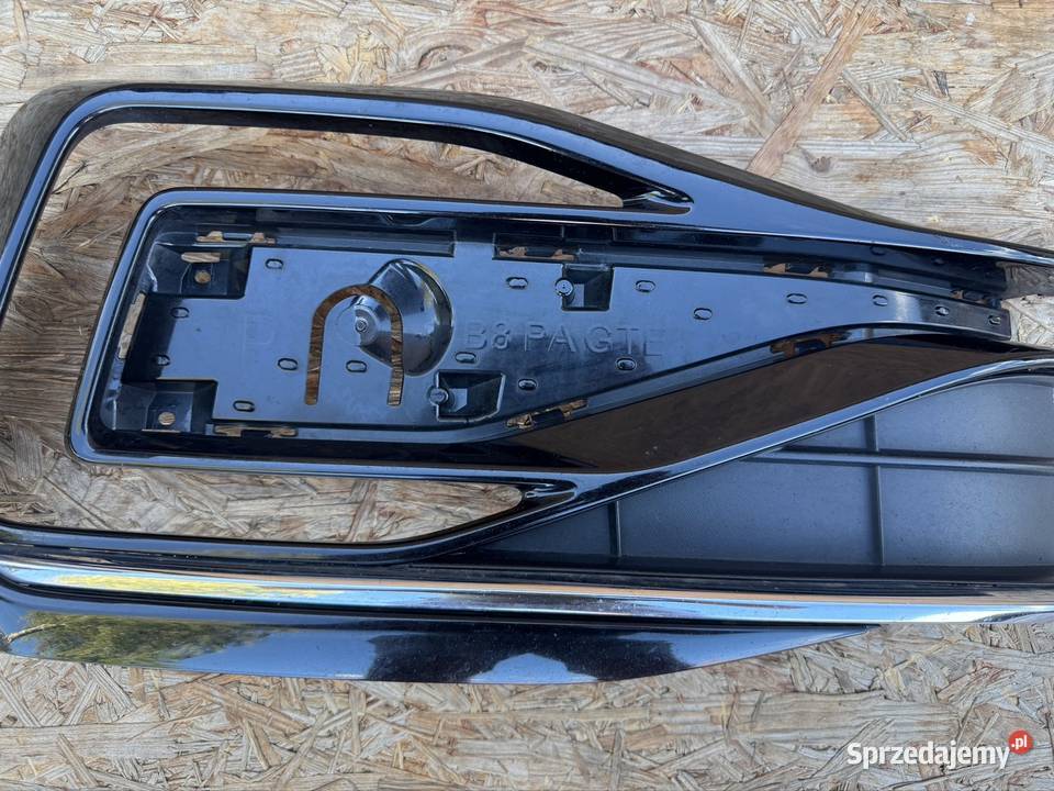 Kratka przód prawa rh Volkswagen Passat b8 lift Międzychód