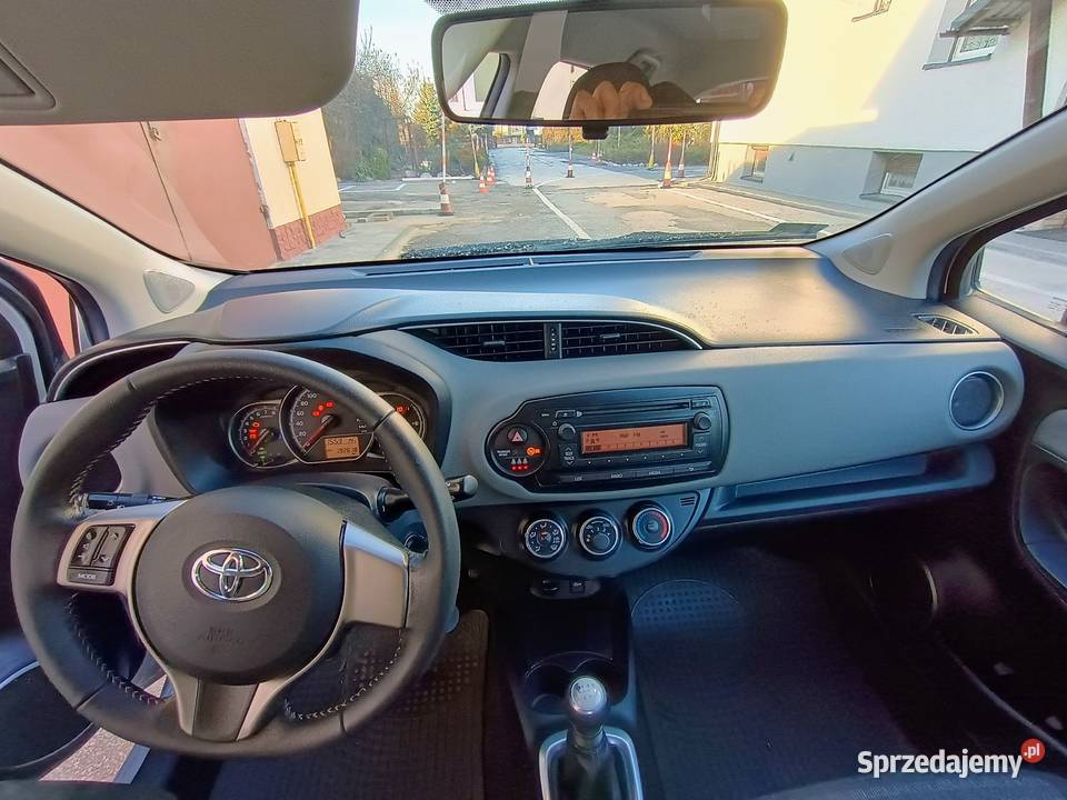 Toyota Yaris Stopnica