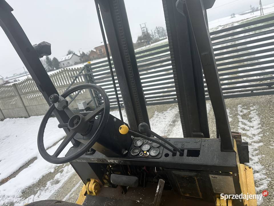 Wózek widłowy Yale 3t 33m diesel wutomat Pajęczno
