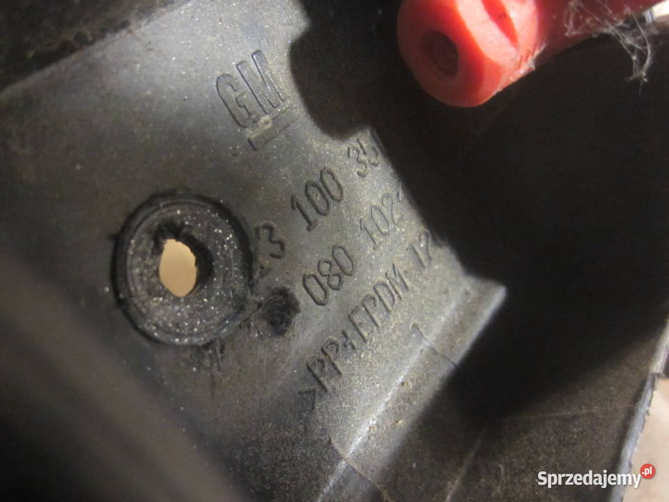 Ślizg zderzaka prawy tył Opel Vectra C 13100356 osobowe sprzedam