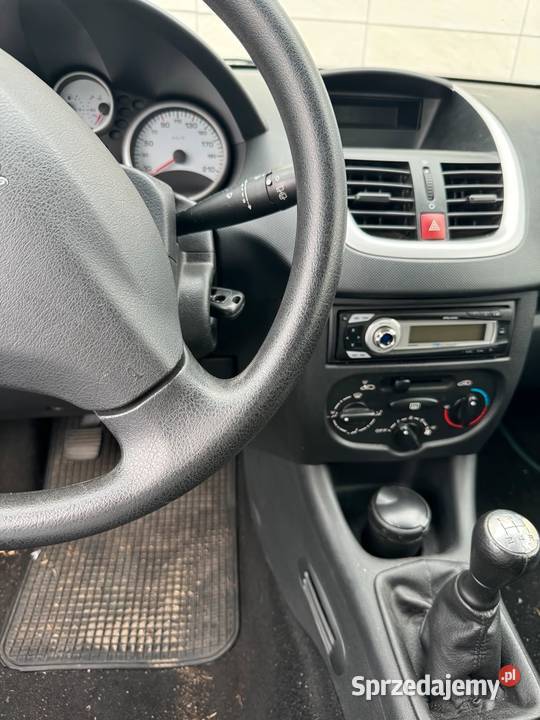 Peugeot 206 11 przebieg 127000 Piaseczno