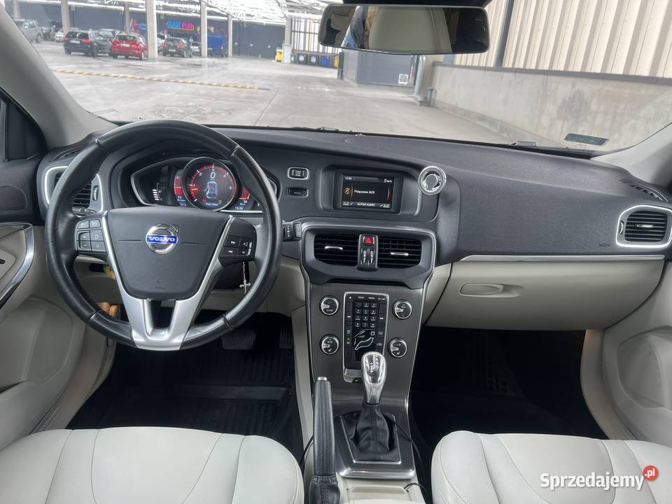 Volvo V40 II 20 D3 5cyl Automat 2 właściciel sprzedam