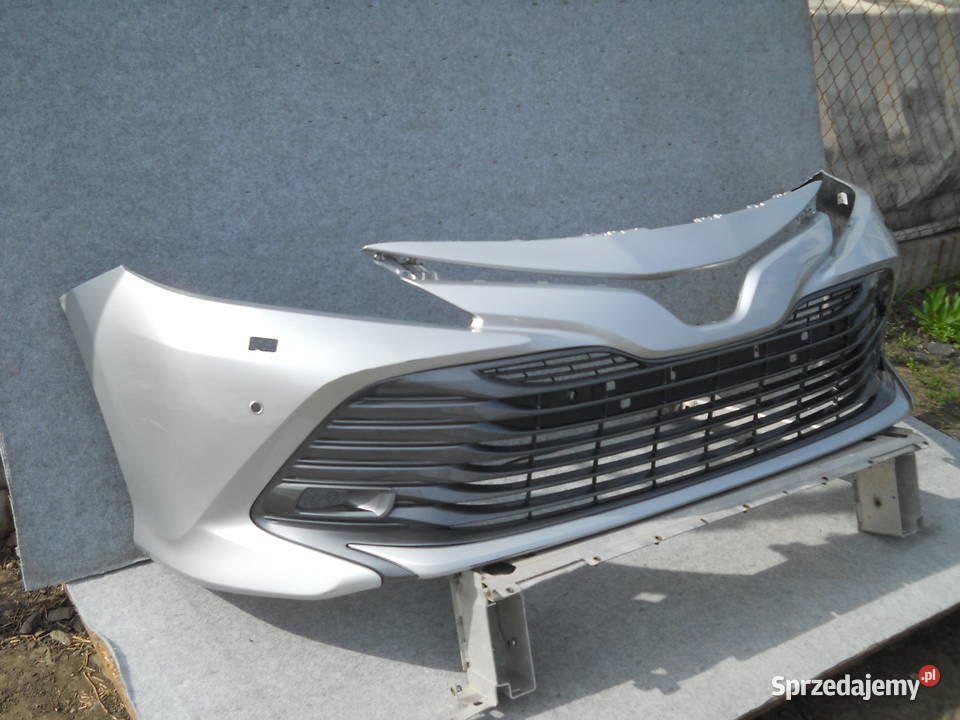 TOYOTA CAMRY VIII ZDERZAK PRZEDNI PRZÓD Siechnice sprzedam