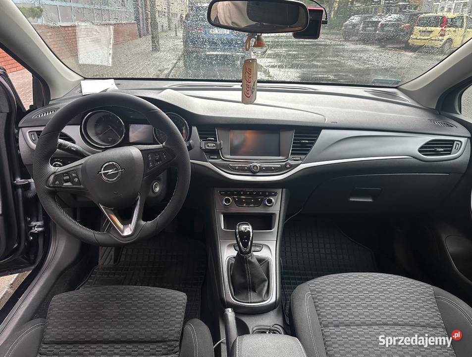 Opel Astra K 16 kombi 2019 r diesel pierwszy Warszawa