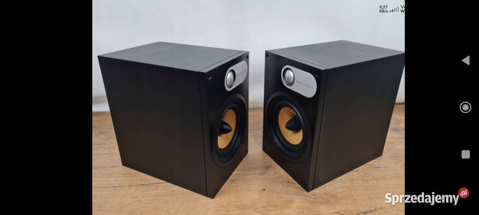 Monitory Bowers Wilkins 686