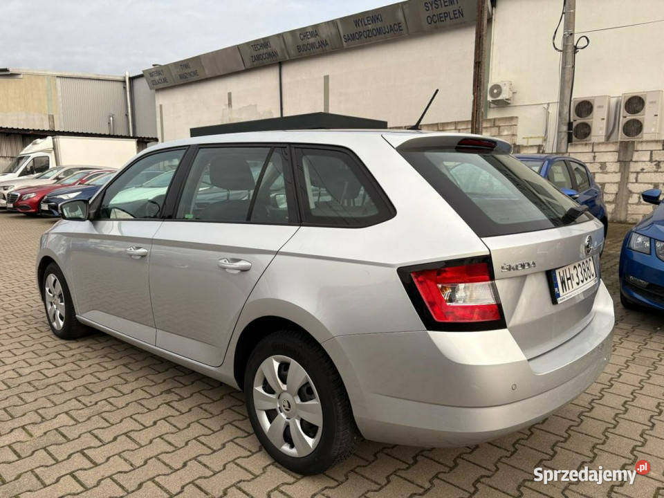 koda Fabia Salon Polska Czujniki parkowania Stan Warszawa