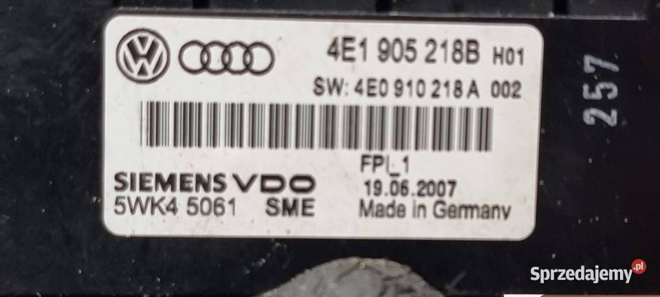 PRZYCISK AUDI S8 D3 4E0910218A Lipno