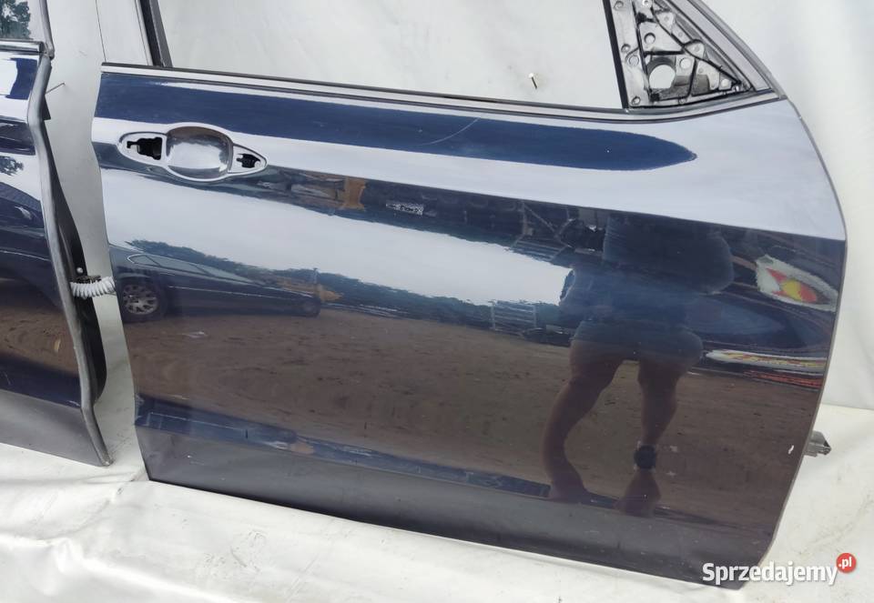 BMW X5 F15 DRZWI PRZEDNIE TYLNE PRAWE PRAWY osobowe Radom
