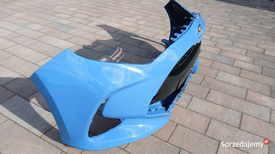 Toyota YARIS 4IV Zderzak grilatrapakratka przód Motoryzacja łódzkie Łask