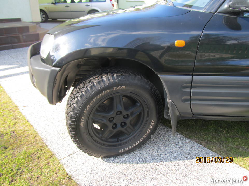 rav 4 zgrabna terenowka Dziwnów