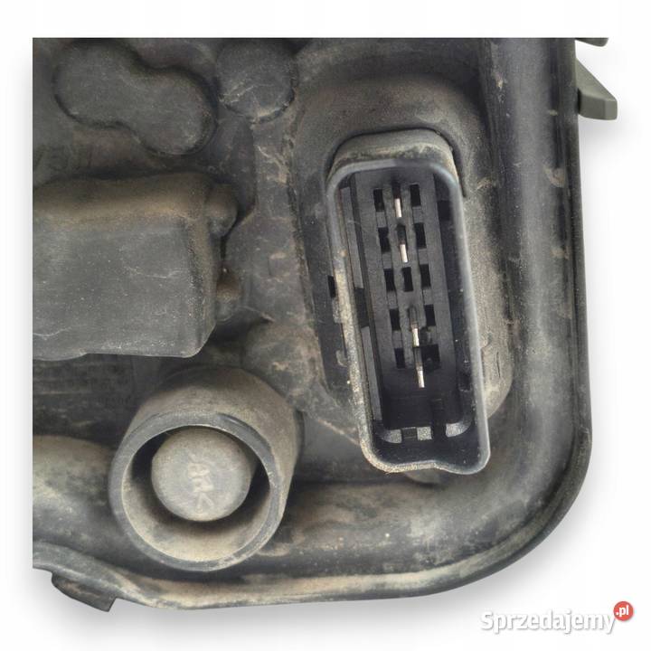 LAMPA PRAWA Renault Megane III HTB tylna tylnia Chełm