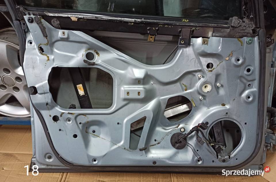 Drzwi Przód Lewe AUDI A4 B7 18 osobowe Radzyń Podlaski