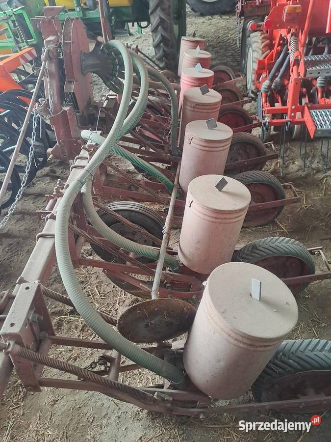 Siewnik pneumatyczny do kukurydzy buraczków Kórnik