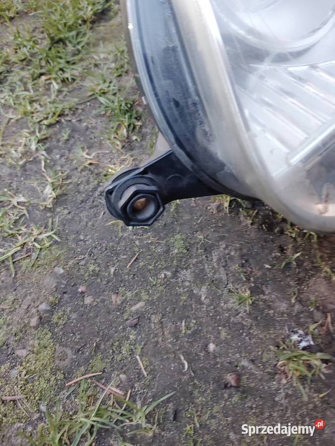 Lampa przednia lewa Golf V wielkopolskie sprzedam