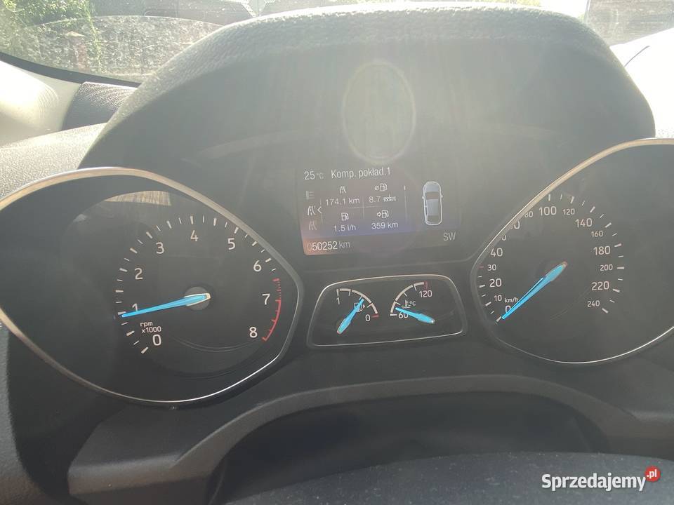 Sprzedam Ford Kuga 2018 15 benzyna manual 150 Zawiercie sprzedam