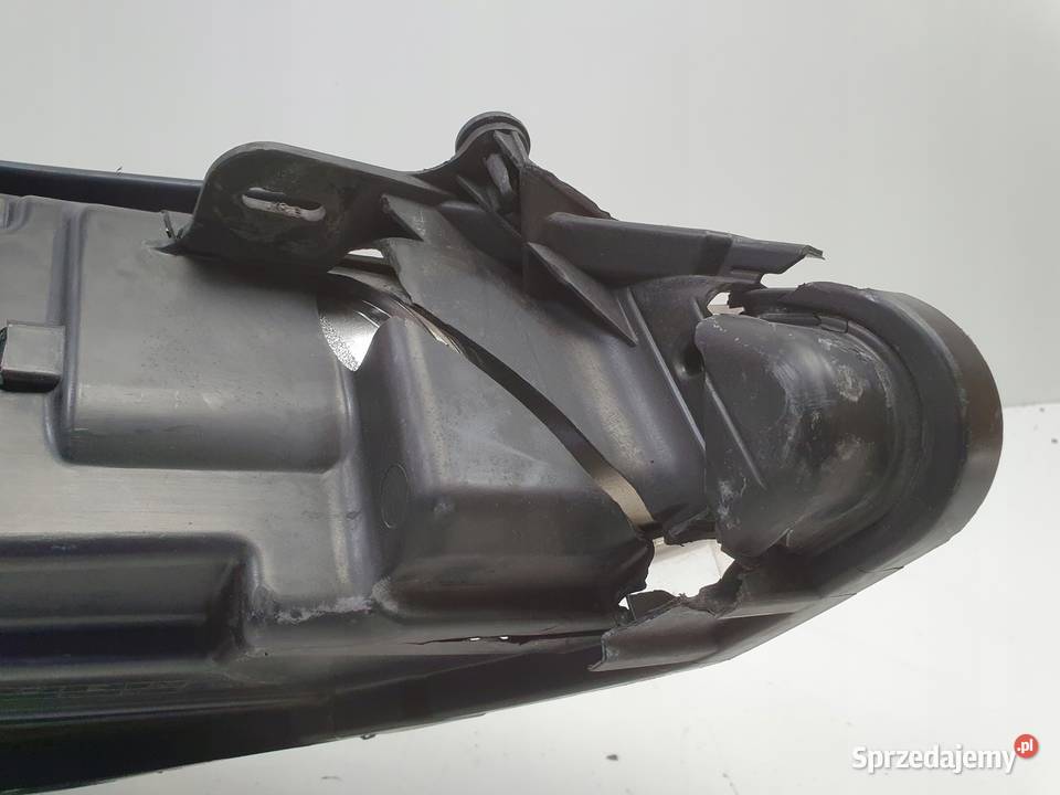 LAMPA LEWA Ford Fiesta VII MK7 0813r LIFT lubelskie Rudka