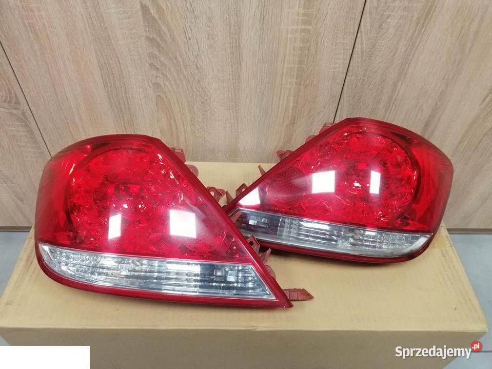 Honda Legend KB1 lampa tył prawa lewa