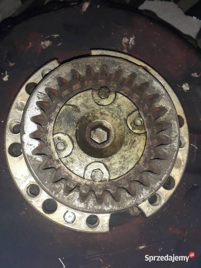 7651235501 tuleja zębata lewa Dębica