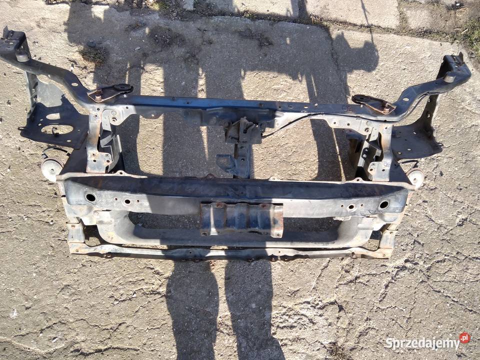 Pas przedni wzmocnienie Mitsubishi space runner Rok produkcji 2000 Krośniewice