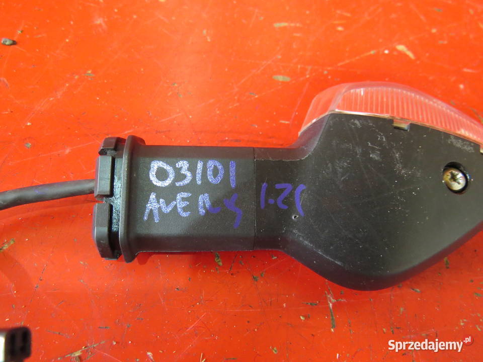 SUZUKI AVENIS 125 kierunkowskaz kierunek sprzedam