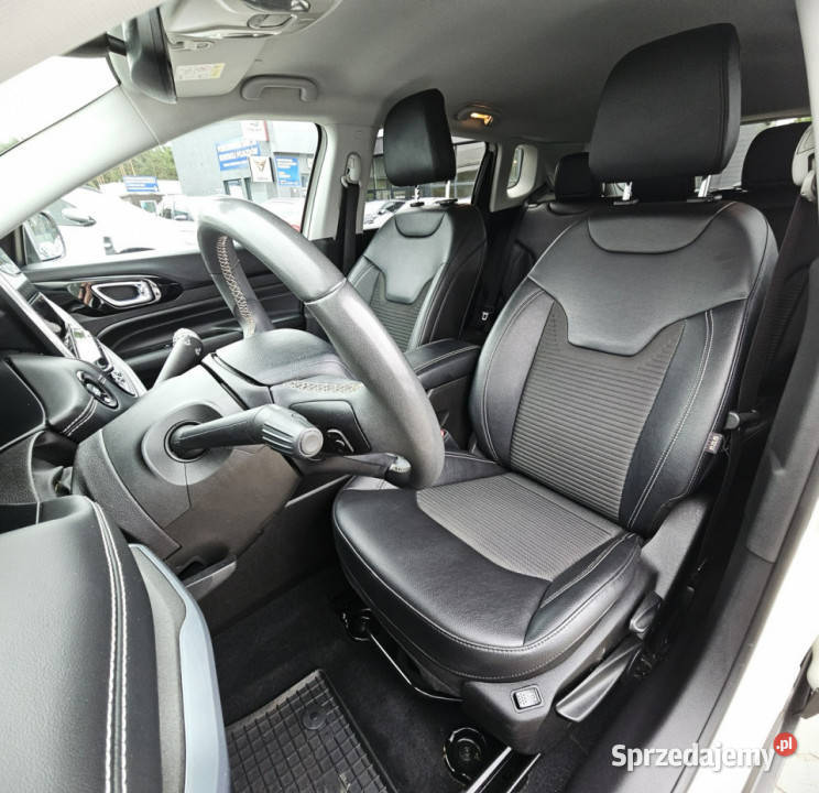 Jeep Compass Limited 13 150 Automat 2021 1WŁ Kielce