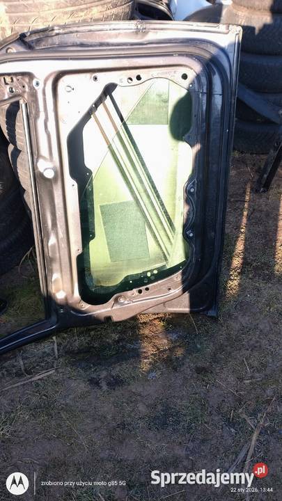 Drzwi lewe przednie Volkswagen Passat B6 lakier Lubin