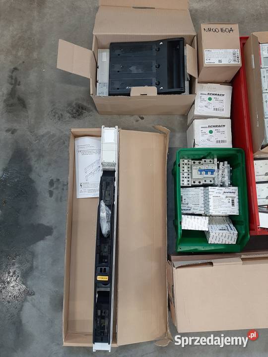 Syndyk sprzeda zestaw styczników wyłączników Pozostałe sprzedam