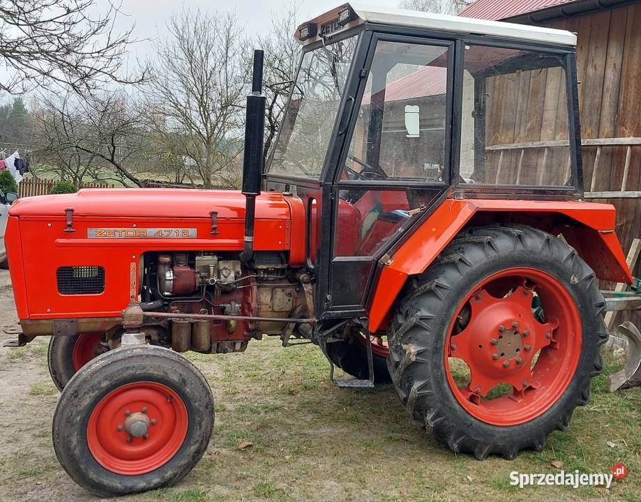 Ciągnik Zetor 4712 zarejestrowany 3 tłoki Nisko