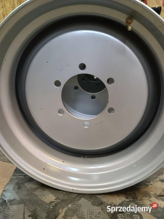 Felgi 900 x 225 Koła do przyczepy D47 D55 Bielawy