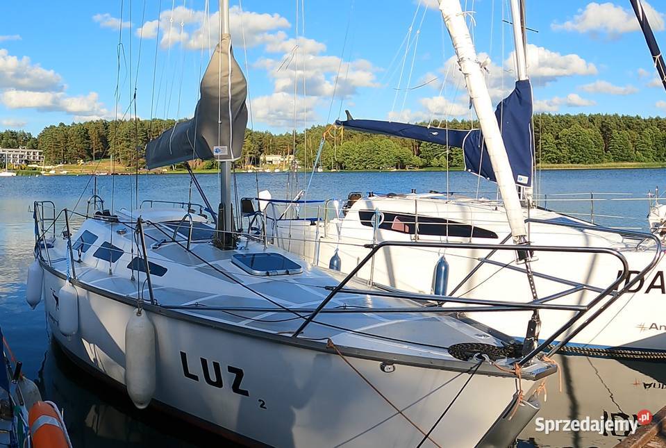Komfortowy turystyczny jacht żaglowy Narwal z Godziszewo