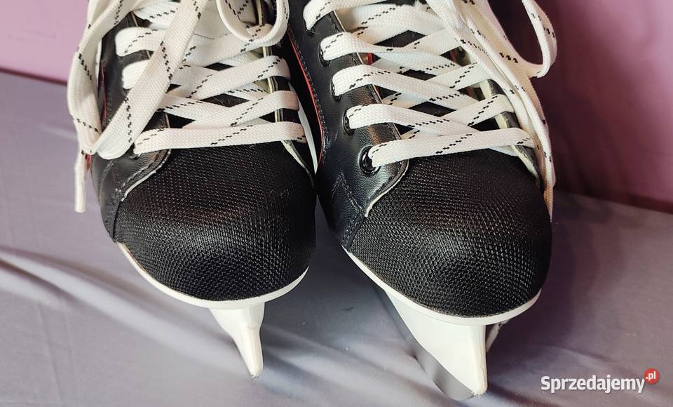 Mało używane łyżwy NHL 3000 hokejowe rozmiar 42 Jasień