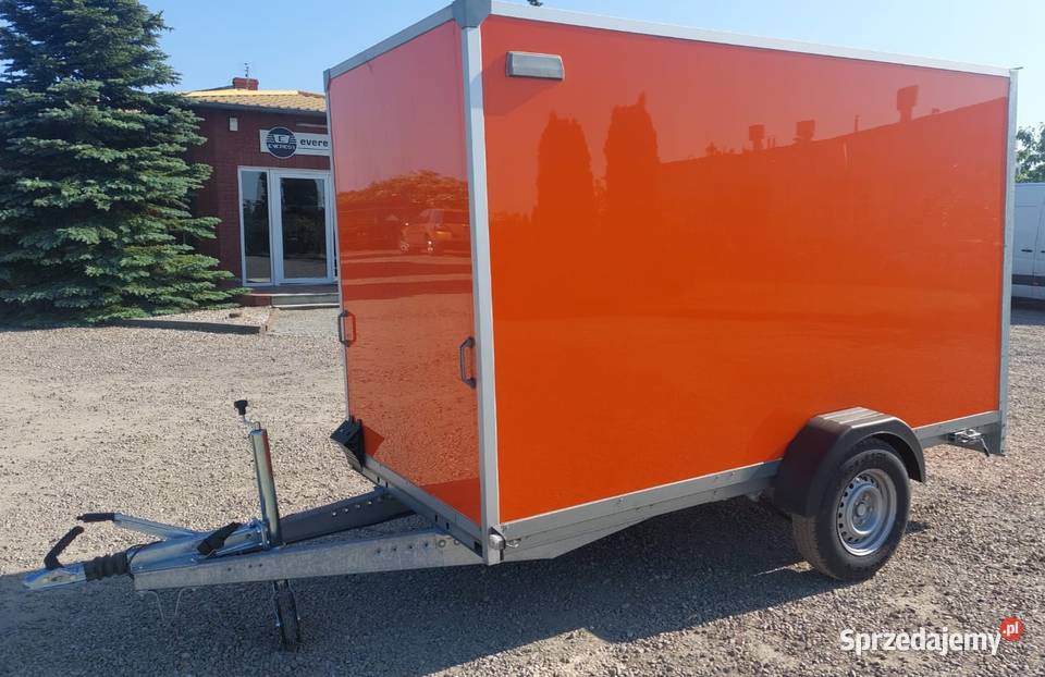 Furgon Kontener z Najazdem Trap Rampa Orange na Kontenerowe Leszno