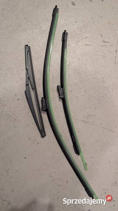 Komplet wycieraczek do szyb toyota avensis t27 sprzedam