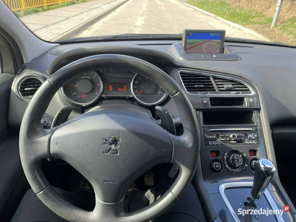 Peugeot 5008 Peugeot 5008 Opłacony 16 eHDI 114 światła przeciwmgielne wielkopolskie Gostyń