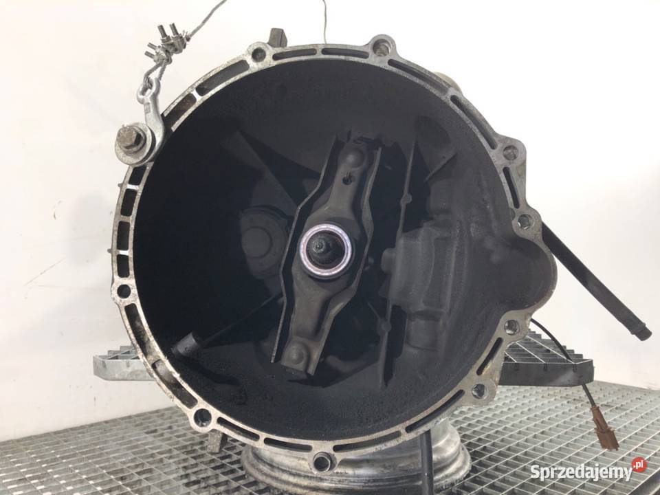 SKRZYNIA BIEGÓW PORSCHE CAYENNE 1068401037 45 osobowe sprzedam