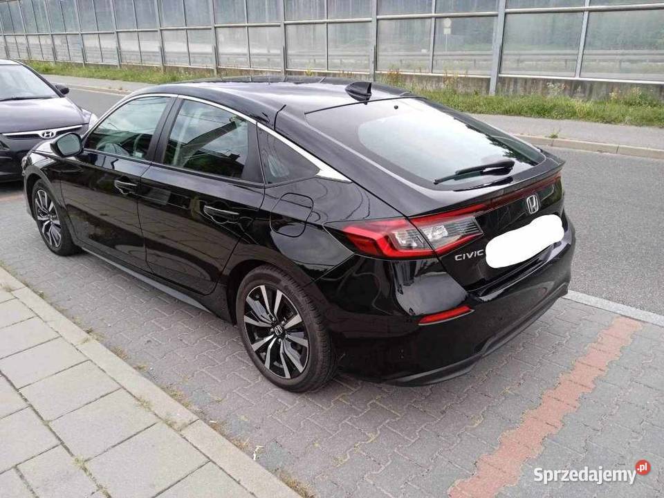 Honda Civic r2022 89000 Rok produkcji 2022 Białystok