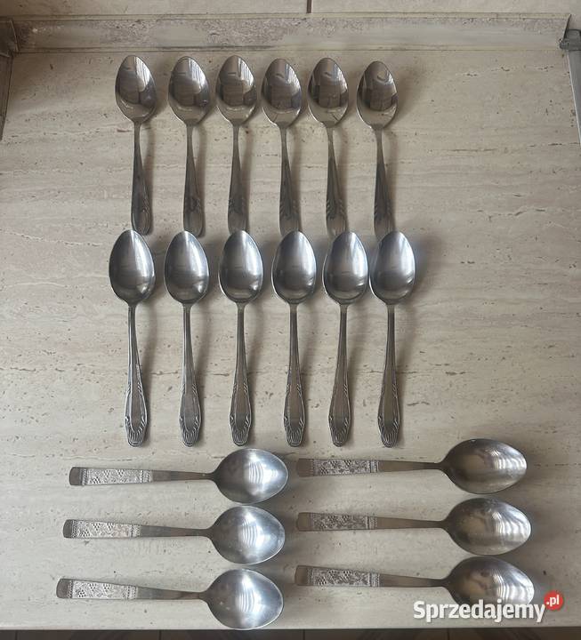 Zestaw sztućców 18 sztuk łyżek stołowych z lat Pozostałe Łódź