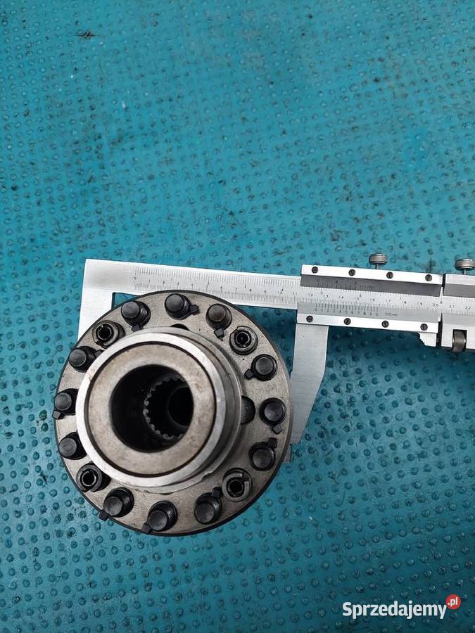 Dyferencjał mechanizm różnicowy Volvo Cat 1334 Kielce