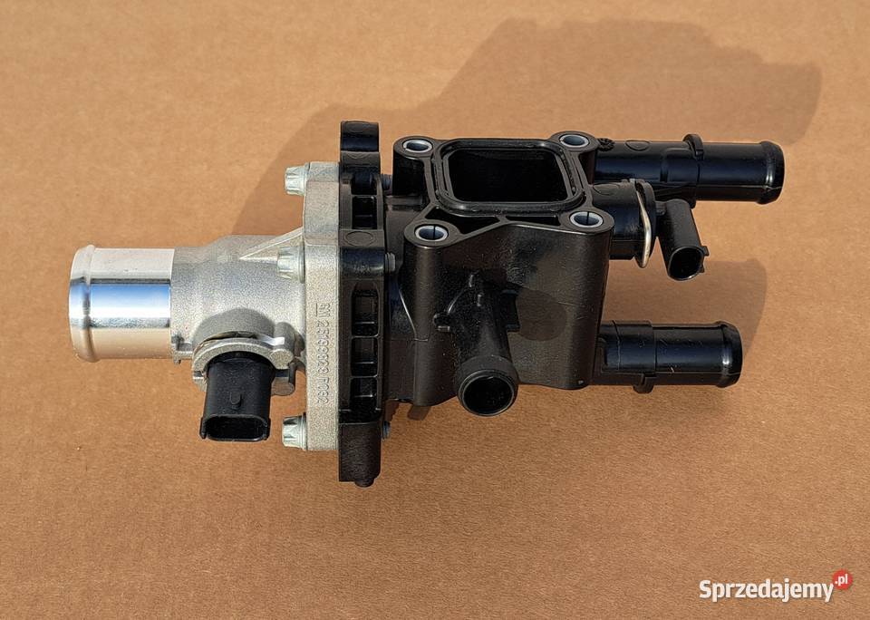 Termostat Obudowa 25199824 Opel Astra Insignia Mielęcin