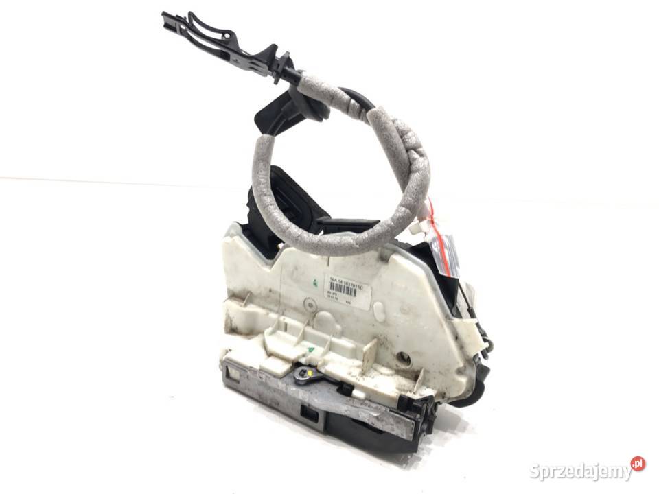 ZAMEK DRZWI PRAWY PRZÓD VW PASSAT B8 Kombi sprzedam