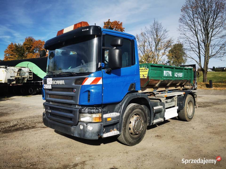 Scania p230 hakowiec wywrotka kontener Rok produkcji 2011 Wywrotki Cieszyn