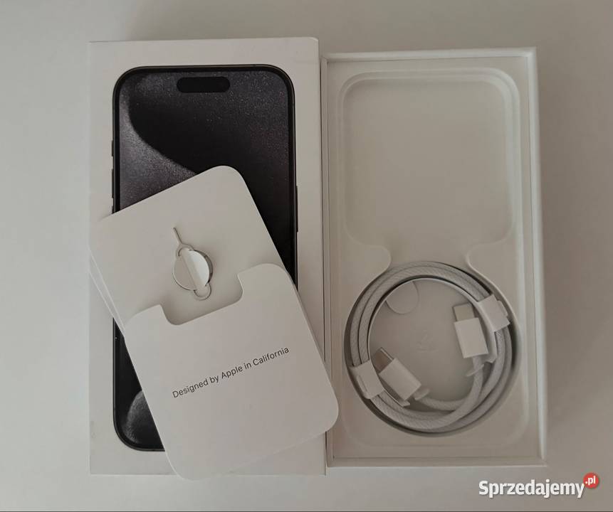 IPhone 15 pro 256 GB Tytan czarny Szkło