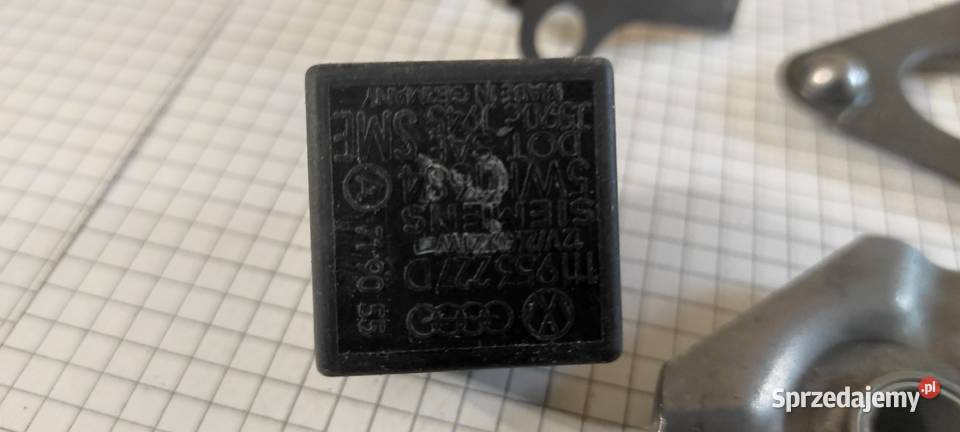 Kawasaki KEF 300 różności inne śruby przewód Warszawa