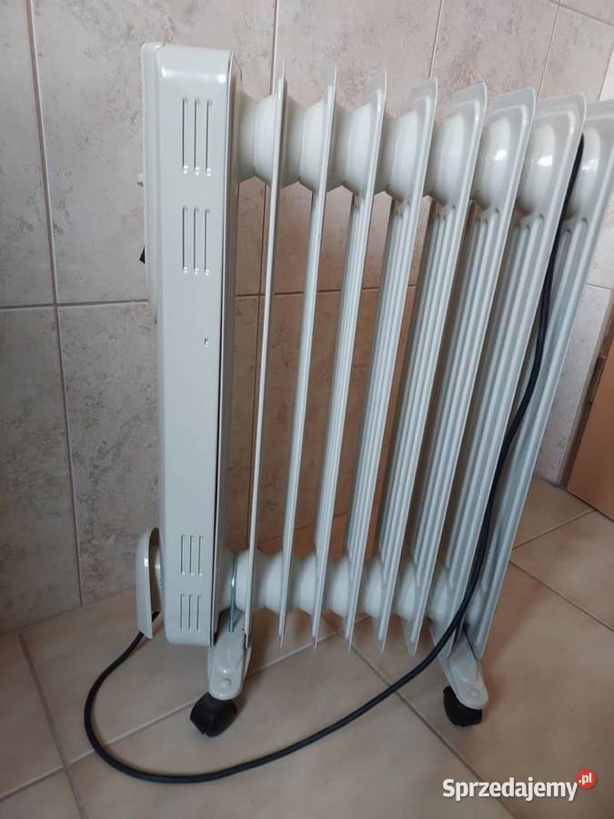 Grzejnik elektryczny 2200 W sprzedam