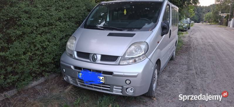 Sprzedam Renault Trafic hak