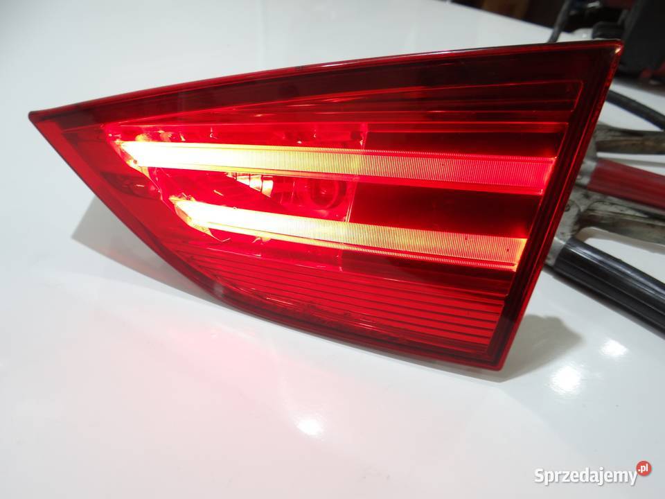 LAMPA PRAWA TYLNA BMW X1 E84 LCI 299014 OE lubelskie Strzyżewice
