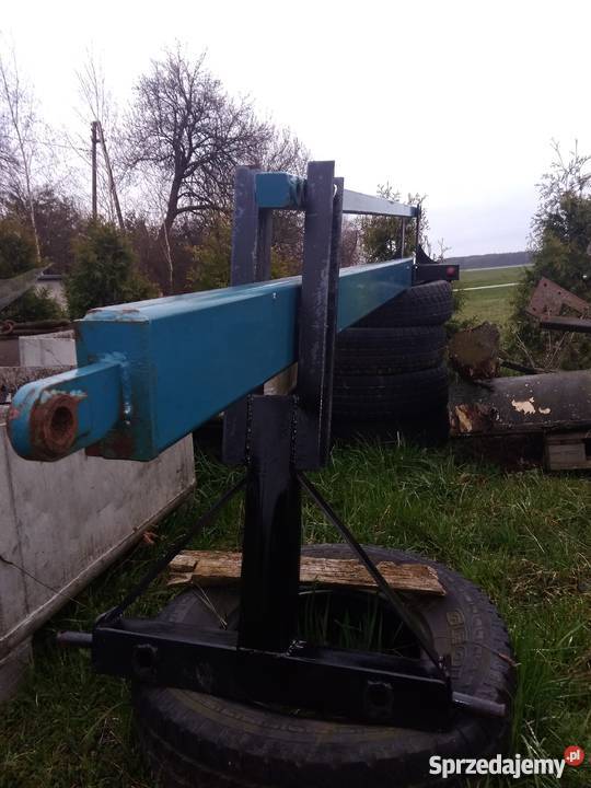 Ładowaczturszpilka do bel big bagów na tyłtuz nieuszkodzony