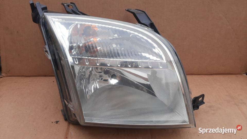 lampa prawa przawy przód ford fusion 24689800R Lampy przednie Dębno sprzedam