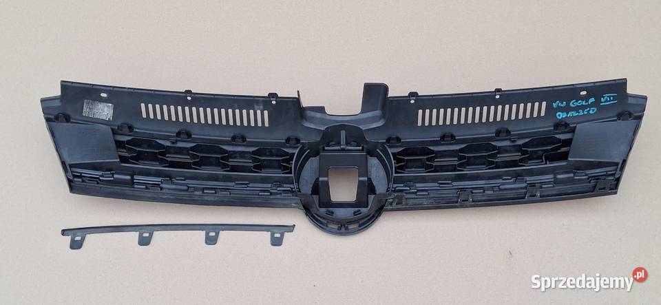 VW GOLF 7 VII GTI GRILL ATRAPA EMBLEMAT